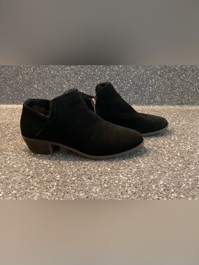 Crown and Ivy Black Suede Ankle Booties